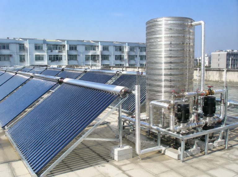 茌平区商用大容量真空管太阳能热水系统